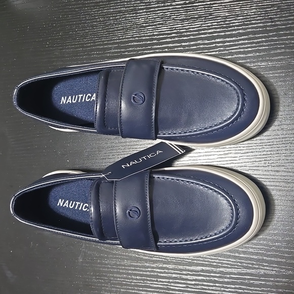 NWT Nautica Women's Slip On Loafer Sneakers Walking Shoes Size 7 - Picture 2 of 11